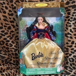 Snow White Barbie 1998